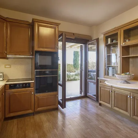 Porto Heli - Heaven On Earth